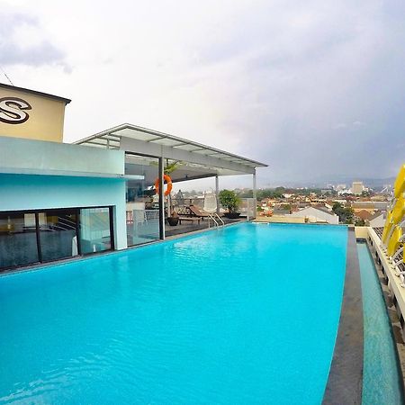 Grand Sovia Hotel Bandung Esterno foto